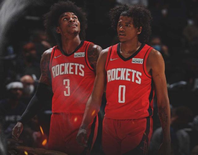 爱游戏平台下载-格林低迷莫布利闪光 众新秀揭幕战表现各有千秋